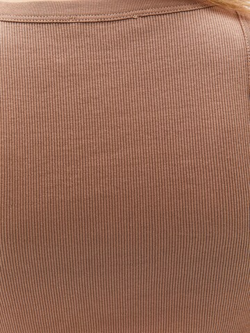 OXXO Top in Brown
