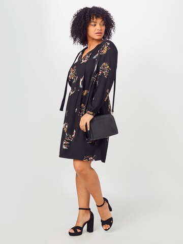 Robe 'Carolina' ABOUT YOU Curvy en mélange de couleurs