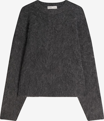 Pull-over Bershka en gris : devant