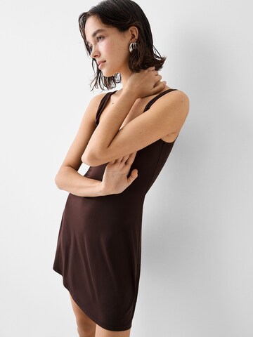 Robe Bershka en marron