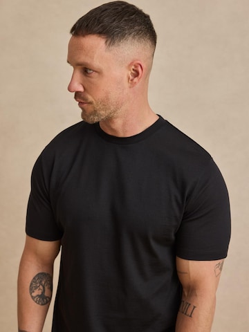 DAN FOX APPAREL Футболка 'Piet' в Черный