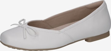 Ballerines CAPRICE en blanc : devant