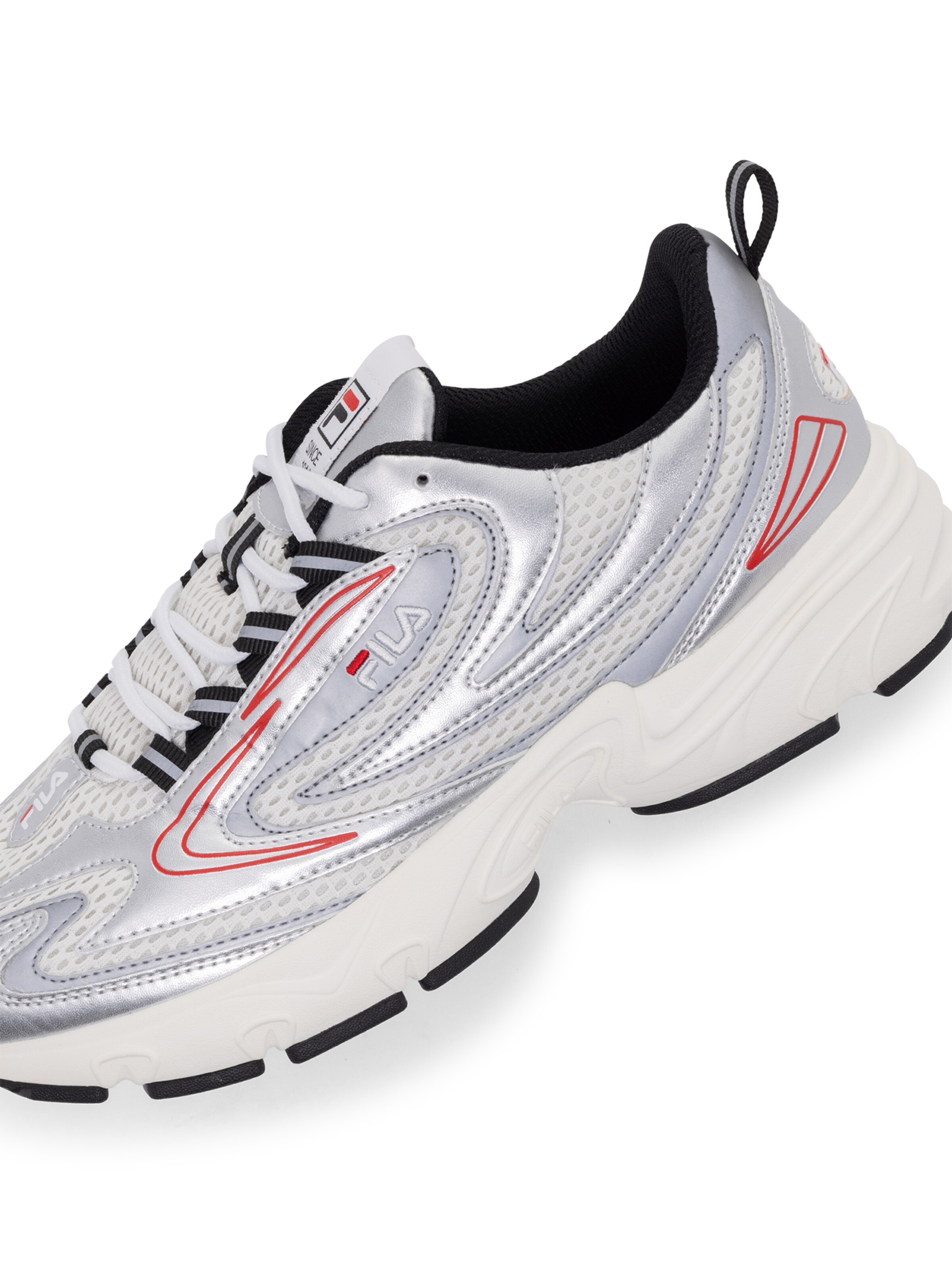 FILA Низкие кроссовки 'Actix Retro' в Серебристый