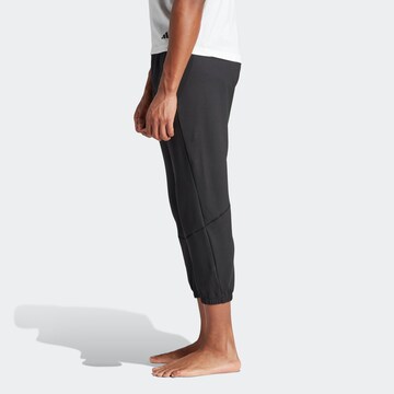 ADIDAS PERFORMANCE Tapered Sporthose 'Designed for Training' in Schwarz