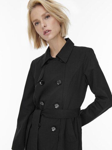 Manteau mi-saison 'Valerie' ONLY en noir