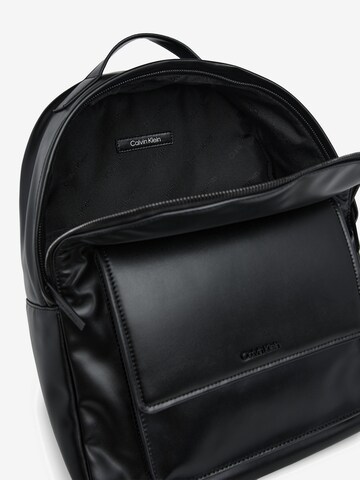 Calvin Klein Backpack 'Minimal Focus' in Black