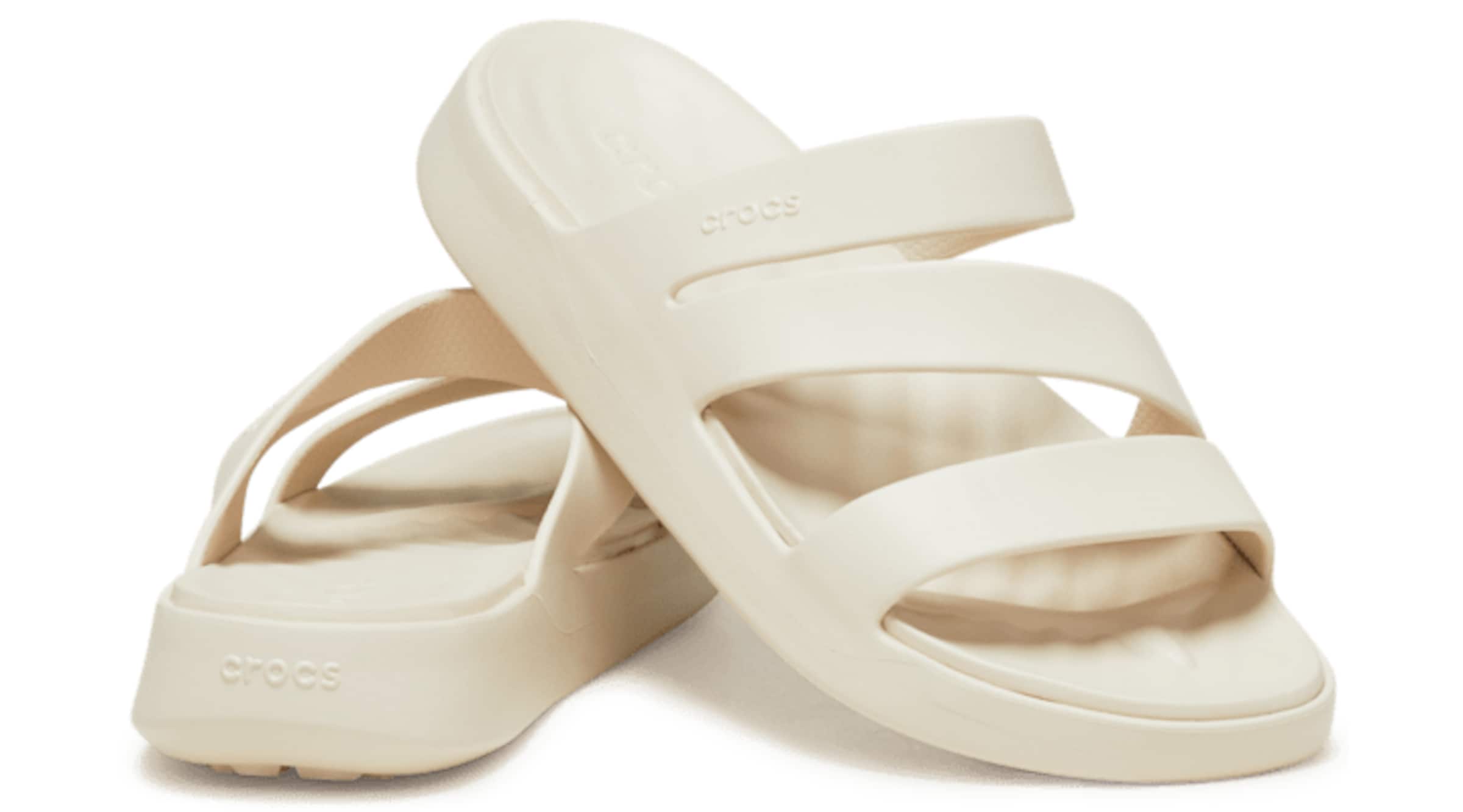 Saboți 'Getaway' de la Crocs pe alb