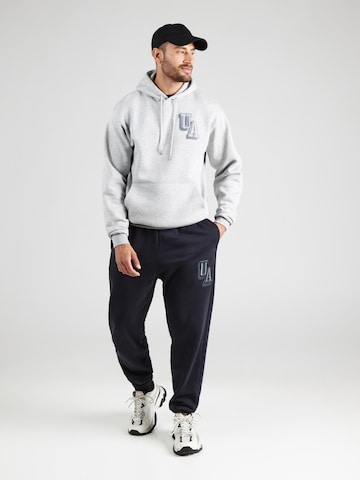 UNDER ARMOUR Sportsweatshirt in Grau