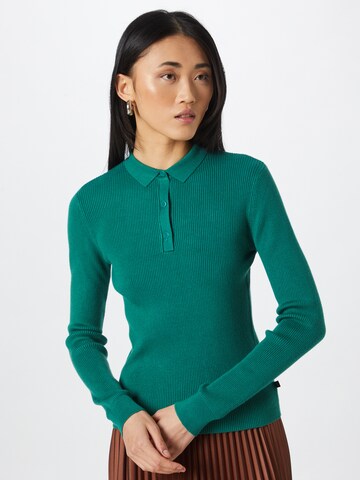 QS Sweater in Green: front