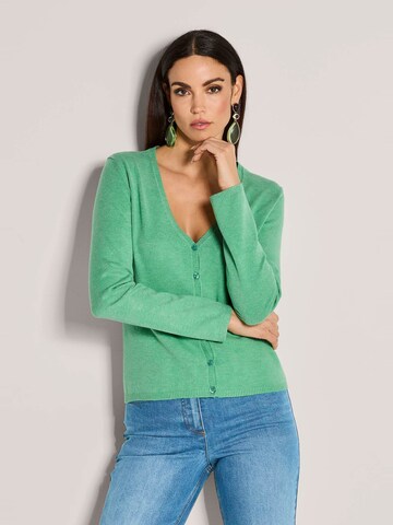 MADELEINE Gebreid vest in Groen: voorkant