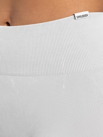 Smilodox Slimfit Leggings 'Yune' in Wit