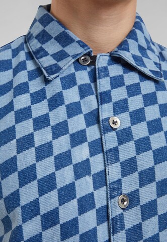 Urban Classics - Ajuste confortable Camisa en azul
