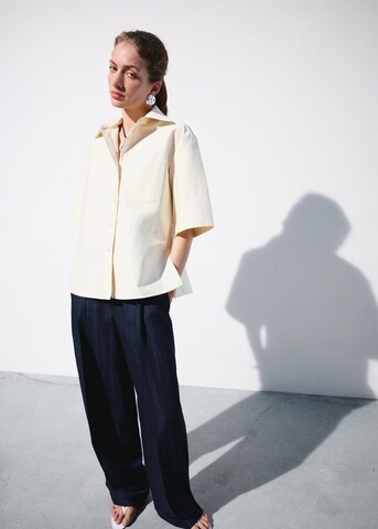 MANGO Loose fit Pleat-Front Pants 'Vega' in Blue