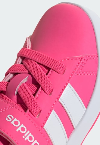 Baskets 'Marvel Avengers Grand Court' ADIDAS SPORTSWEAR en rose