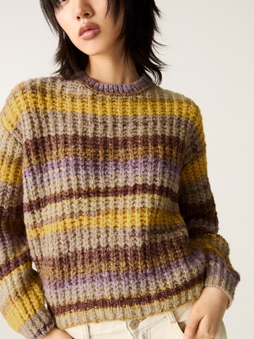 Pull-over Pull&Bear en jaune