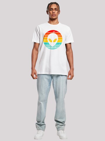 T-Shirt 'Alien Retro Sonnenuntergang' F4NT4STIC en blanc