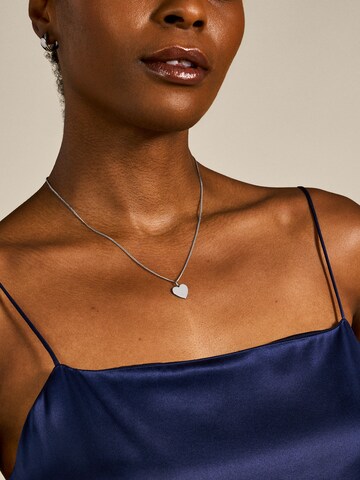 FOSSIL Řetízek 'DREW' – stříbrná