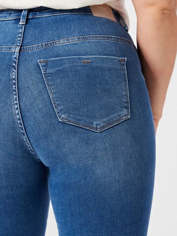 ONLY Carmakoma Slimfit Jeans in Blauw