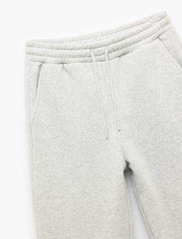 Koton Tapered Pants in Grey