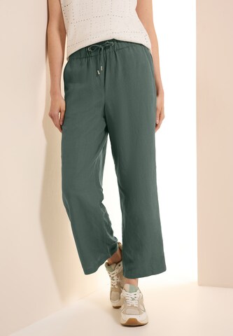 CECIL Loose fit Pants in Green: front
