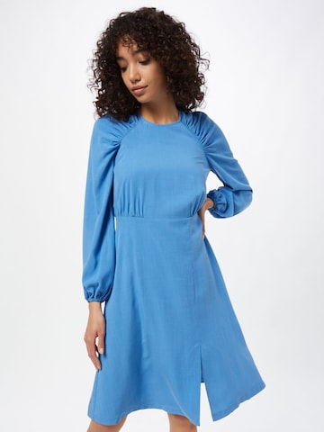 Closet London Dress in Blue: front