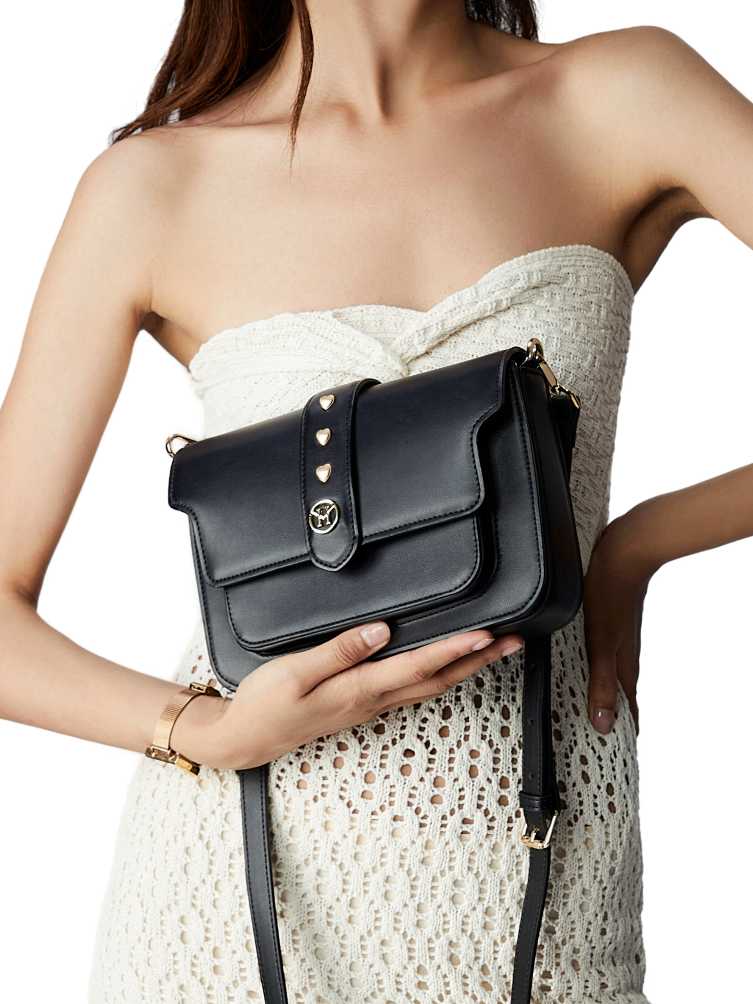 Victoria Hyde Olkalaukku värissä musta