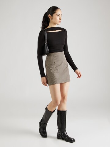 Maglietta di Gina Tricot in nero