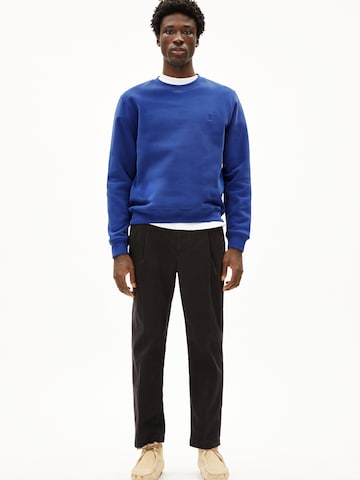 ARMEDANGELS Sweatshirt in Blue