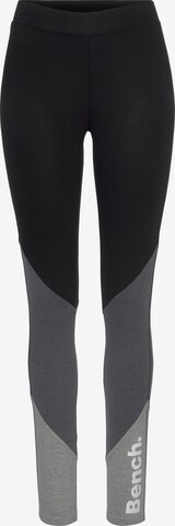 Skinny Leggings de la BENCH pe negru: față