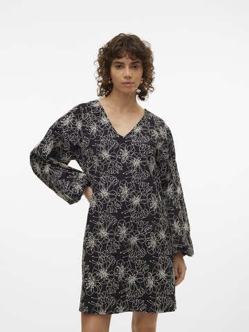 Robe VERO MODA en noir : devant