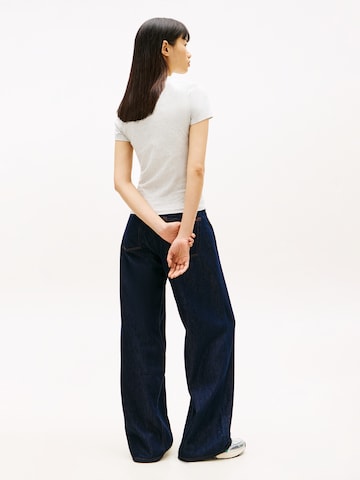 Tommy Jeans Tričko 'ESS' - Sivá