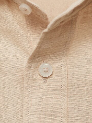 Coupe regular Chemise 'Avispa' MANGO MAN en beige