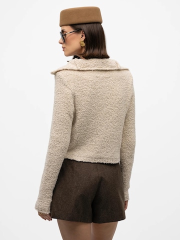Pullover 'Sia' di mandragora in beige