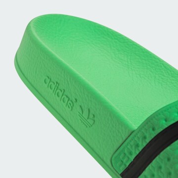 Mule 'Adilette' ADIDAS ORIGINALS en vert