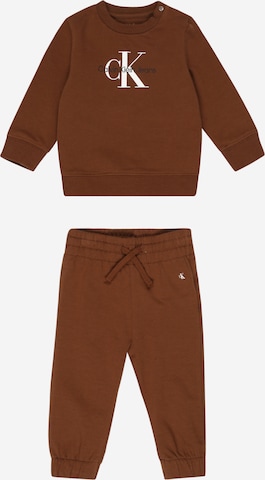 Calvin Klein Jeans Sweatsuit in Brown: front