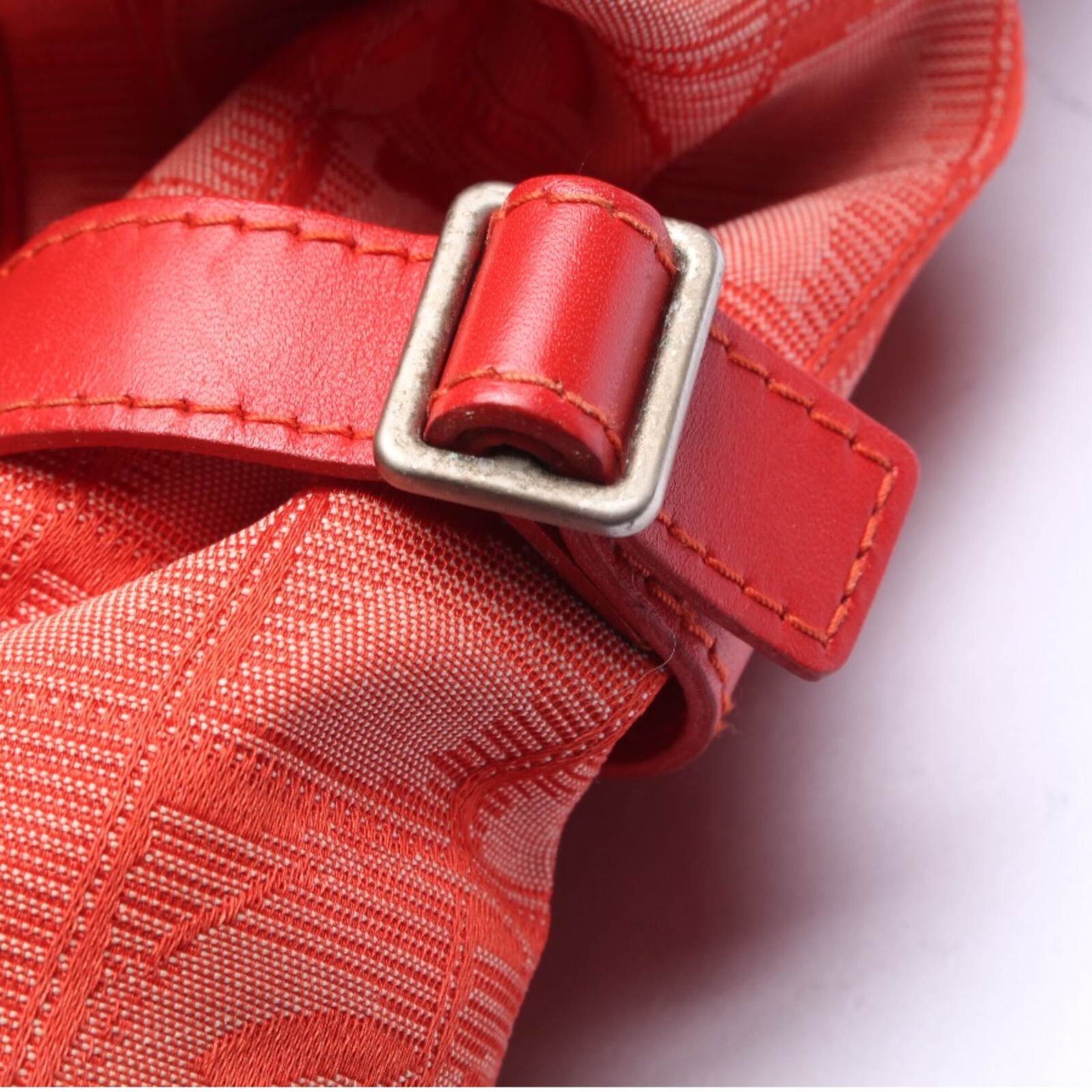 CHANEL Bag in One size in Beige