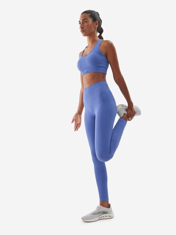 Skinny Pantaloni sportivi di 4F in blu