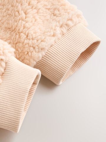 Next Yöpuku värissä oranssi