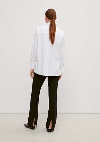 Chemisier COMMA en blanc : derrière