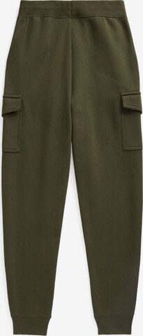 Tapered Pantaloni de la Polo Ralph Lauren pe verde