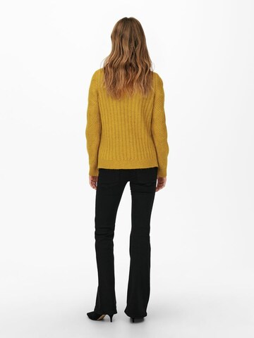 Only Maternity Sweater 'Hope' in Yellow