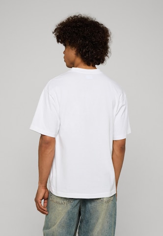 MARKET Shirt in White