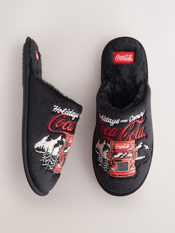 Next Hjemmesko 'Coca-Cola' i sort