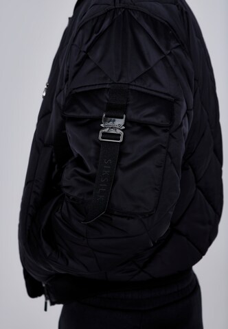 Veste mi-saison SikSilk en noir