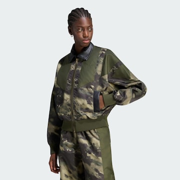 ADIDAS ORIGINALS - Chaqueta de entretiempo 'EQT' en verde: frente