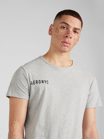 T-Shirt 'NYC' AÉROPOSTALE en gris