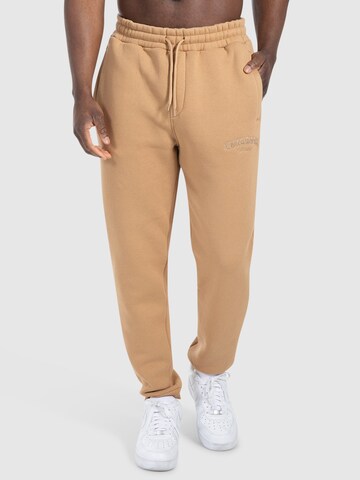 Smilodox Regular Broek ' Levio ' in Bruin: voorkant