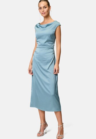 Robe zero en bleu : devant