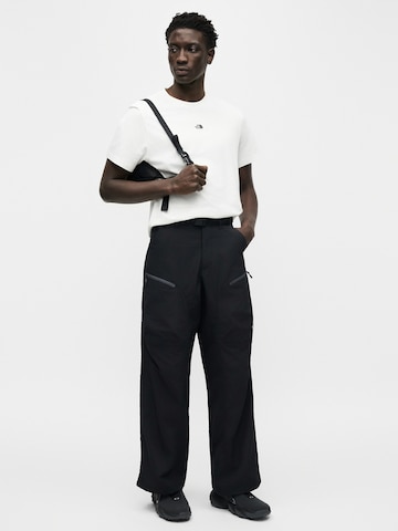 balta THE NORTH FACE Marškinėliai 'ESSENTIAL'