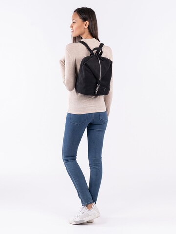 Suri Frey Backpack 'Romy' in Black: front